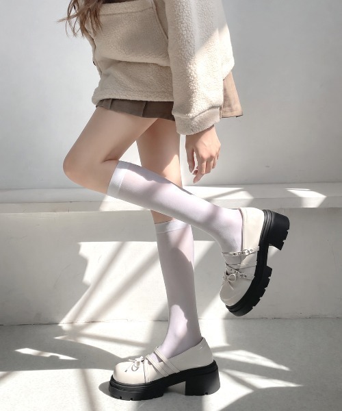 Shoes in Closet(シューズインクローゼット)の「【予約開始】+7.0cm 厚底 リボン 細ベルト メリージェーン パンプス 496(ドレスシューズ・レディース・ホワイト/ブラック・LL/L/M/S)」の4枚目の写真