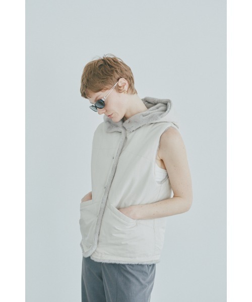 Muel Chic(ミュエルシック)の「Haze fur vest ヘイズファーベスト(その他アウター・レディース・ブラウン/グレー/ブラック・FREE)」の21枚目の写真