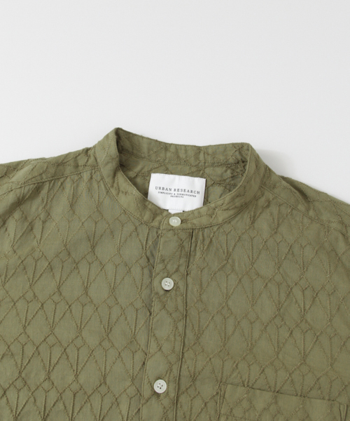 URBAN RESEARCH（アーバンリサーチ）の「URBAN RESEARCH 総柄刺繍ロングシャツ（シャツ/ブラウス・メンズ・カーキ/ホワイト/ブラック・LARGE/MEDIUM）」の19枚目の写真