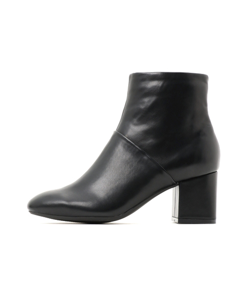 laboratory work（ラボラトリーワーク）の「スリムフィットショートブーツ（ブーツ・レディース・ボルドー/グレー/ブラック・MEDIUM/LARGE）」の4枚目の写真