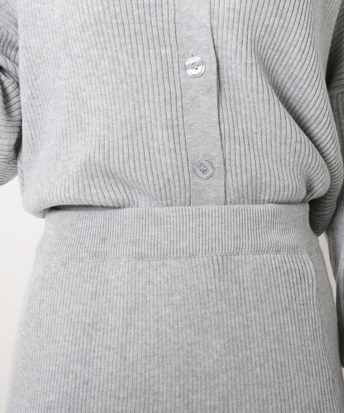 UNRELISH（アンレリッシュ）の「スリットニットタイトスカート（セットアップ対応商品）（スカート・レディース・ベージュ/ネイビー/グレー・MEDIUM）」の7枚目の写真