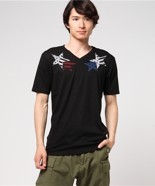 VENCEEXCHANGE（ヴァンスエクスチェンジ）の「胸星柄プリントTシャツ        （Tシャツ/カットソー・メンズ・オフホワイト/ブラック・MEDIUM/SMALL/LARGE）」の2枚目の写真