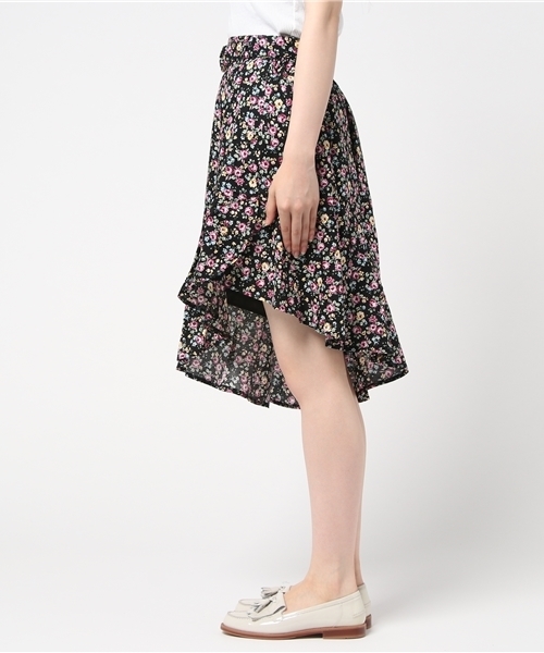 WEGO（ウィゴー）の「WEGO/ベルト付きアシンメトリースカート（スカート・レディース・その他1/インディゴブルー・FREE）」の4枚目の写真