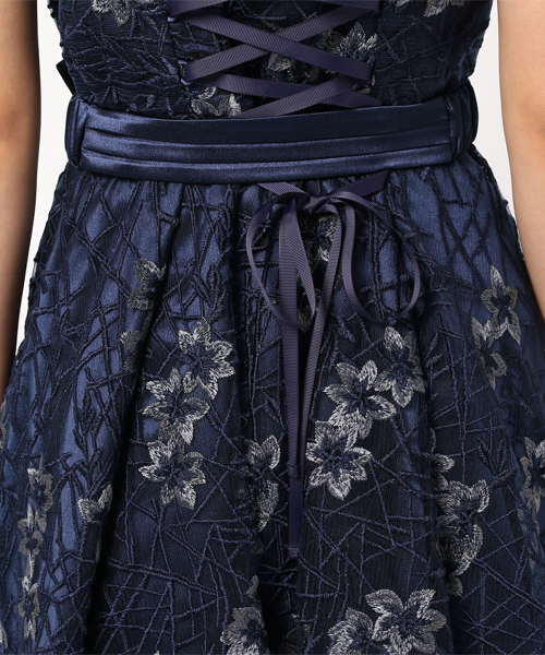 TRUDEA（トルディア）の「Vネック刺繍レースワンピース / 結婚式・成人式・謝恩会ワンピース・パーティードレス（ドレス・レディース・ライトグレー/ネイビー/グリーン/ミント・MEDIUM/LARGE）」の11枚目の写真