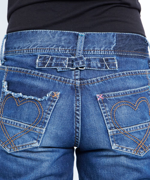 MILKFED.（ミルクフェド）の「TAPERED BF DENIM PANTS（デニムパンツ・レディース・ライトブルー/インディゴブルー・SMALL/MEDIUM）」の5枚目の写真