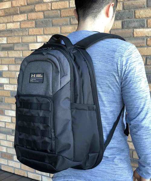 UNDER ARMOUR（アンダーアーマー）の「メンズ バックパック / ガーディアンバックパック（バックパック/リュック・メンズ・ネイビー/ブラック/ブラック系その他/ブラック×グレー・ONESIZE）」の3枚目の写真
