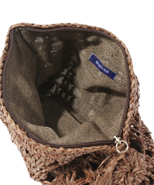 Soareak(ソアリーク)の「【Hatattack】 ストロークラッチ(クラッチバッグ・レディース・ベージュ/ダークブラウン・FREE)」の6枚目の写真