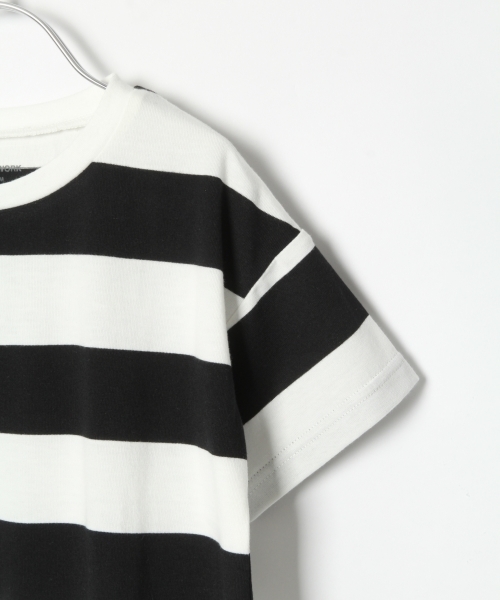 GLOBAL WORK(グローバルワーク)の「【キッズ】DRYワイドボーダーT/801573(Tシャツ/カットソー・キッズ・ブラック/ベージュ/グリーン・MEDIUM/XX-LARGE/SMALL/X-LARGE/LARGE)」の7枚目の写真
