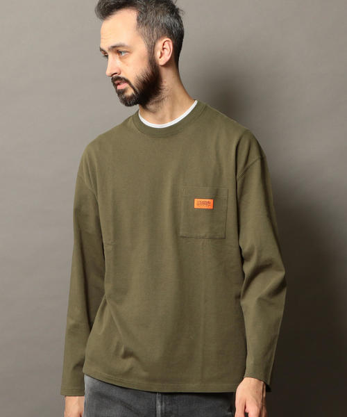 UNIVERSAL OVERALL(ユニバーサルオーバーオール)の「【別注】 <UNIVERSAL OVERALL(ユニバーサル オーバーオール)> 1POC L/S TEE/Tシャツ(Tシャツ/カットソー・メンズ・ベージュ/オリーブ/ホワイト・LARGE/X-LARGE/MEDIUM/SMALL)」の12枚目の写真