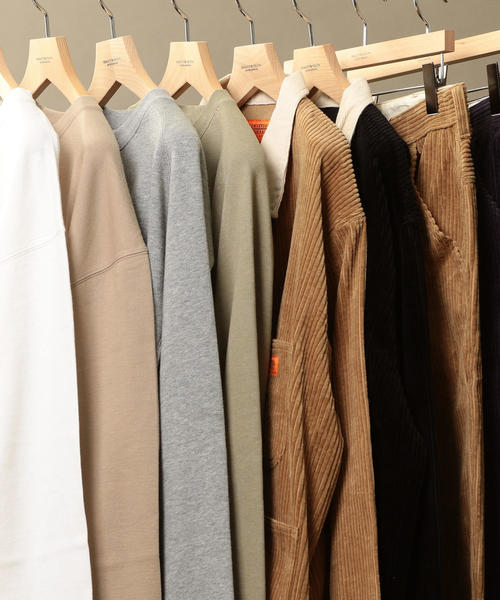 UNIVERSAL OVERALL(ユニバーサルオーバーオール)の「【別注】 <UNIVERSAL OVERALL(ユニバーサル オーバーオール)> 1POC L/S TEE/Tシャツ(Tシャツ/カットソー・メンズ・ベージュ/オリーブ/ホワイト・LARGE/X-LARGE/MEDIUM/SMALL)」の14枚目の写真