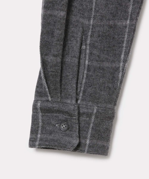 ADAM ET ROPE'(アダムエロペ)の「ジャガードシャギー起毛カットシャツ(シャツ/ブラウス・メンズ・スミクロ/チャコールグレー/ダークブラウン/ネイビー/グリーン系その他/ライトグレー/オレンジ/ブルー系その他2/パープル系その他2・M/L)」の21枚目の写真