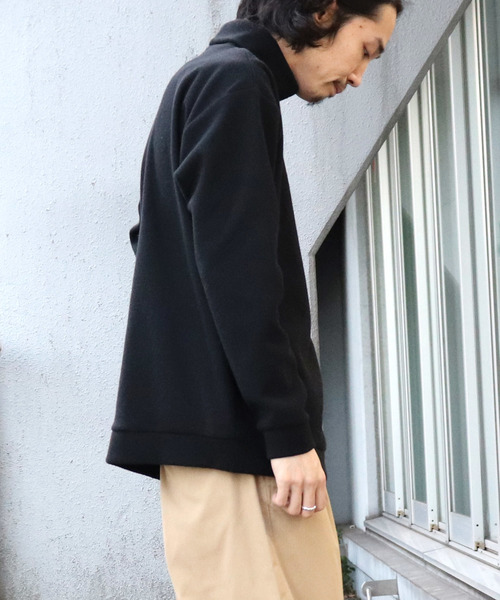 Confirm（コンファーム）の「Confirm / コンファーム フリースタートルネックカットソー（Tシャツ/カットソー・メンズ・ホワイト/ブラック/ベージュ・M/L）」の9枚目の写真