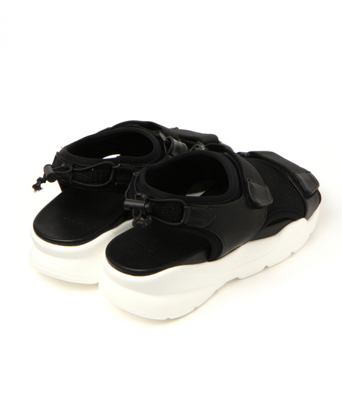 niko and...(ニコアンド)の「オリジナルダッドサンダル(サンダル・レディース・ブラック/オフホワイト・SMALL/MEDIUM/LARGE)」の3枚目の写真
