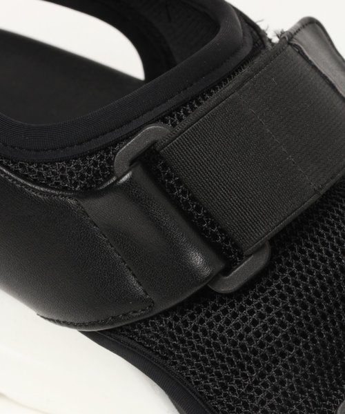 niko and...(ニコアンド)の「オリジナルダッドサンダル(サンダル・レディース・ブラック/オフホワイト・SMALL/MEDIUM/LARGE)」の13枚目の写真