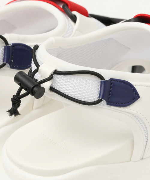 niko and...(ニコアンド)の「オリジナルダッドサンダル(サンダル・レディース・ブラック/オフホワイト・SMALL/MEDIUM/LARGE)」の4枚目の写真