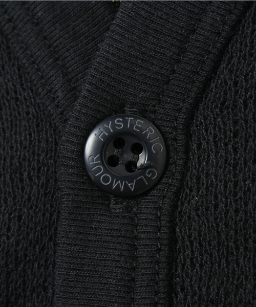 HYSTERIC MINI（ヒステリックミニ）の「Rolling mini Rockstar Vネックカーディガン（カーディガン/ボレロ・キッズ・ブラック・110/120/100）」の4枚目の写真