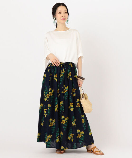 SHIPS（シップス）の「〈手洗い可能〉コットンサテンドルマンスリーブブラウス（シャツ/ブラウス・レディース・ライトホワイト/ベージュ系その他/ライトブラウン・ONE SIZE）」の5枚目の写真