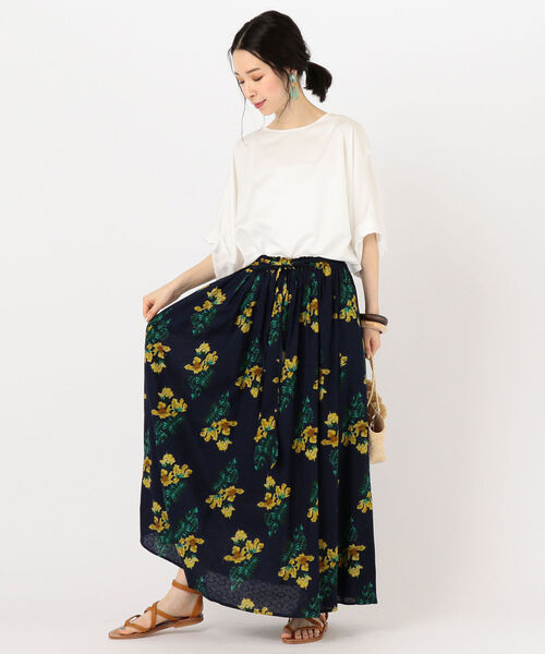 SHIPS（シップス）の「〈手洗い可能〉コットンサテンドルマンスリーブブラウス（シャツ/ブラウス・レディース・ライトホワイト/ベージュ系その他/ライトブラウン・ONE SIZE）」の7枚目の写真