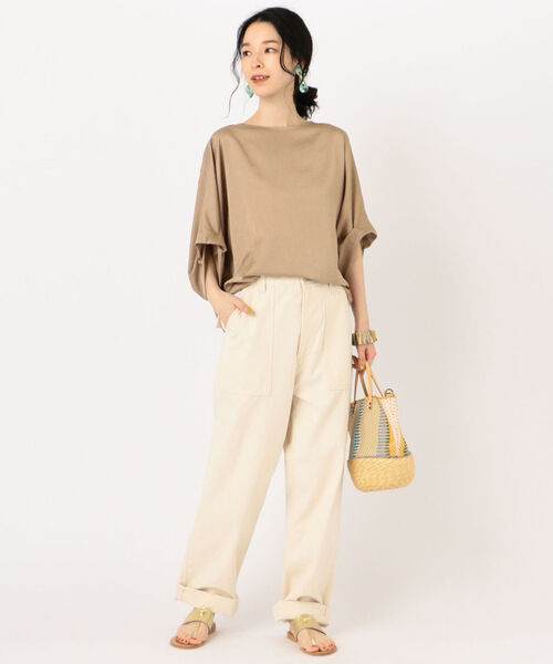 SHIPS（シップス）の「〈手洗い可能〉コットンサテンドルマンスリーブブラウス（シャツ/ブラウス・レディース・ライトホワイト/ベージュ系その他/ライトブラウン・ONE SIZE）」の14枚目の写真