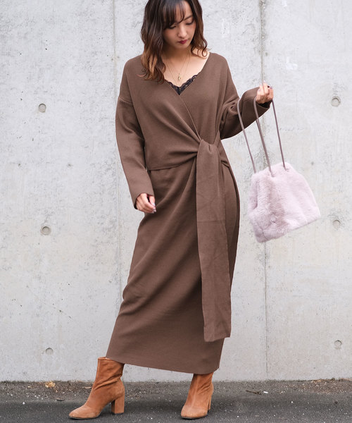 ANDJ�i�A���h�W�F�C�j�́u3WAY�J�V���N�[�����u�j�b�g�����s�[�X�i�����s�[�X�j�v�b�u���E��