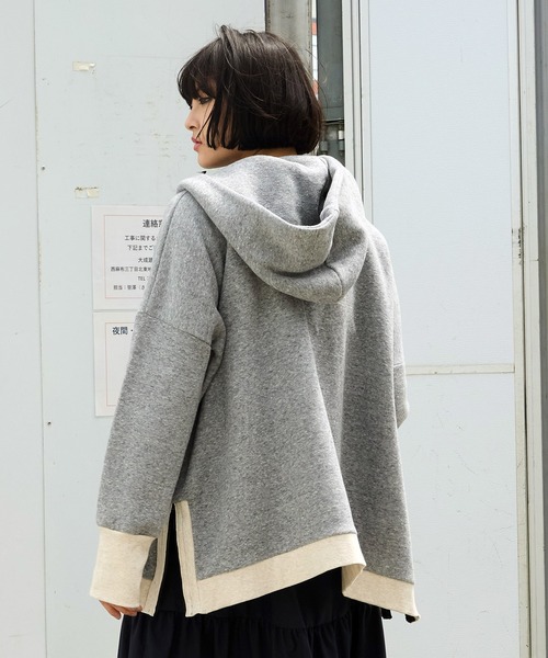 AVIE（アビィ）の「【RENEWAL】テントライン裏毛パーカー（パーカー・レディース・ブラック/グレー/ホワイト/ベージュ・38）」の15枚目の写真