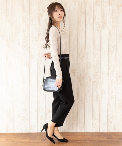 Jewelobe(ジュエローブ)の「バックオープンリブニットトップス(ニット/セーター・レディース・ベージュ/ブラック/グリーン/オレンジ・FREE)」の20枚目の写真