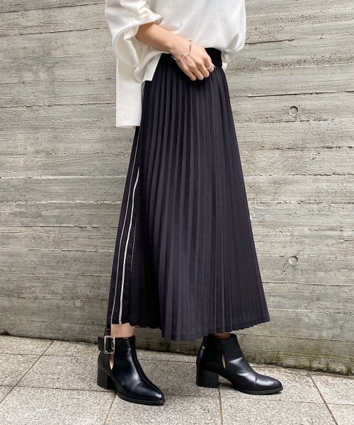 PAGEBOY（ページボーイ）の「ストライププリーツラップスカート