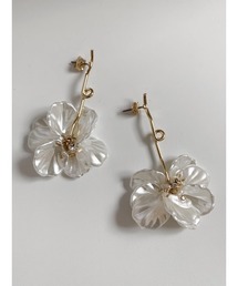 amel | シェルフラワーピアス(ピアス（両耳用）)