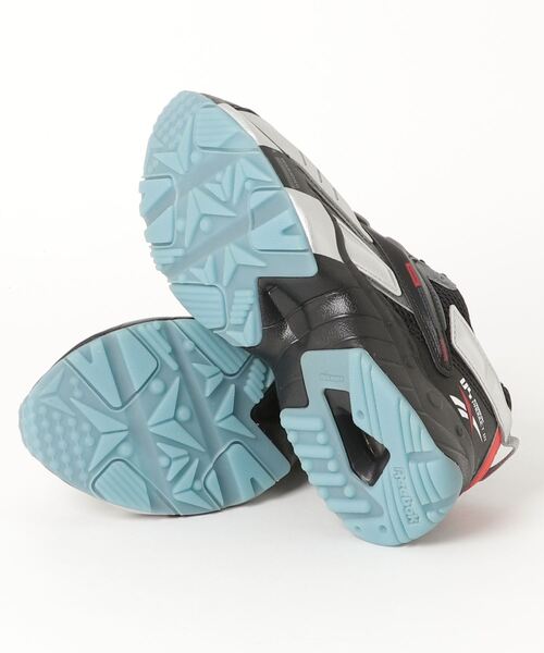 Reebok(リーボック)の「ULTRAMAN インターバル 96(スニーカー・メンズ・ブラック×レッド・25.5cm/28.0cm/27.5cm/29.0cm/27.0cm/28.5cm/24.5cm/26.0cm/23.5cm/24.0cm/26.5cm/25.0cm/23.0cm/31cm)」の4枚目の写真
