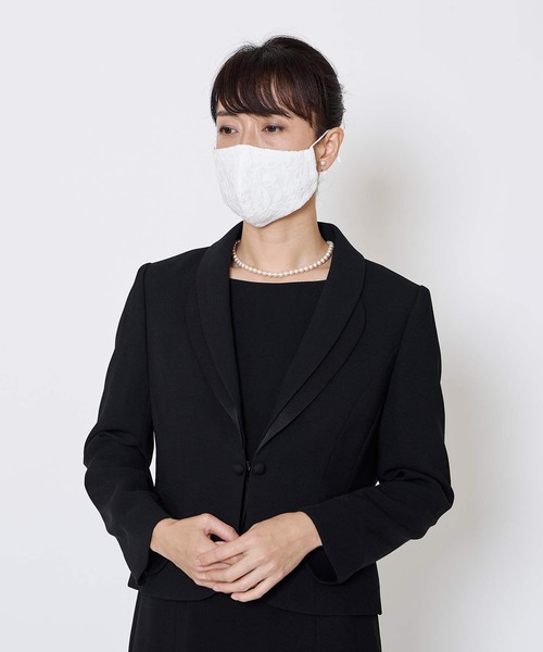 form forma(フォルムフォルマ)の「ファッションマスク/レース/抗菌防臭素材/吸水速乾素材(マスク・レディース・チャコールグレー/ピンクベージュ/オフホワイト/ライトグレー/ネイビー・FREE)」の10枚目の写真