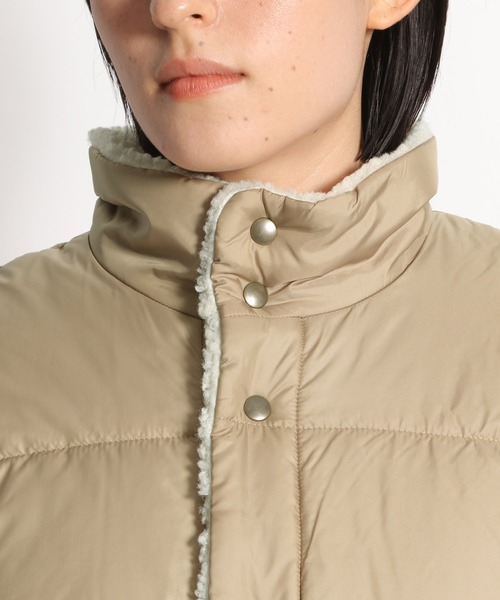 niko and（ニコアンド）の「リバーシブルボアベスト（ダウンベスト