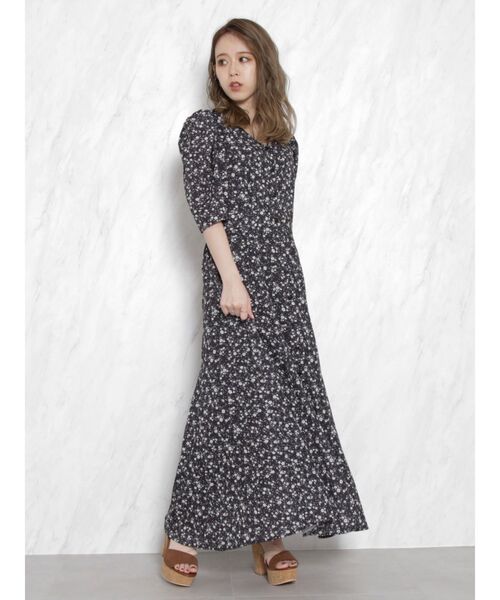 ワンピースビーズフラワーvネックワンピース ワンピース Dazzlin ダズリン のファッション