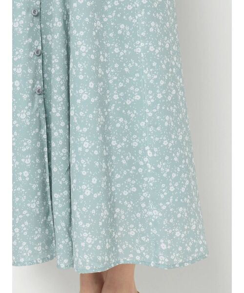 dazzlin（ダズリン）の「ビーズフラワーVネックワンピース（ワンピース・レディース・ブラック/イエロー/ブルー/アイボリー・FREE）」の18枚目の写真