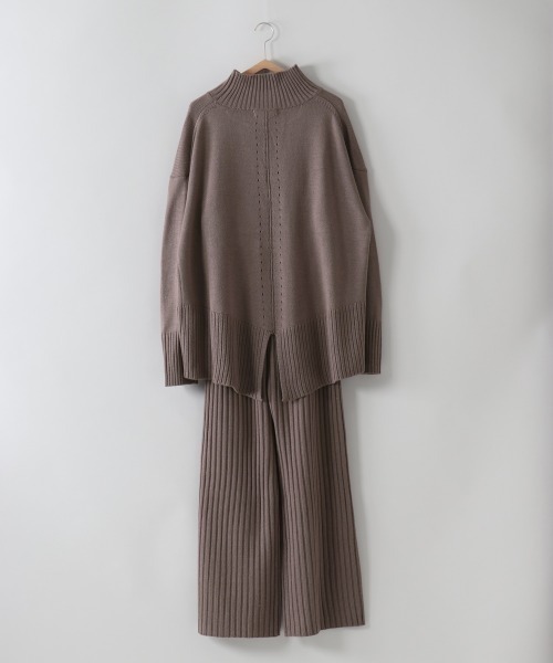 cepo(セポ)の「バックスリットタートルニット+ニットパンツセットアップ(その他パンツ・レディース・グレー/オフホワイト/ミント・M)」の6枚目の写真