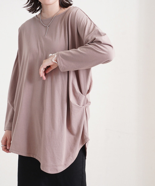 Fizz（フィズ）の「【Fizz/フィズ】　アシメヘム　サイドタック変形カットソー（Tシャツ/カットソー・レディース・ブラック/アイボリー/ラベンダー/グレイッシュベージュ・M）」の3枚目の写真