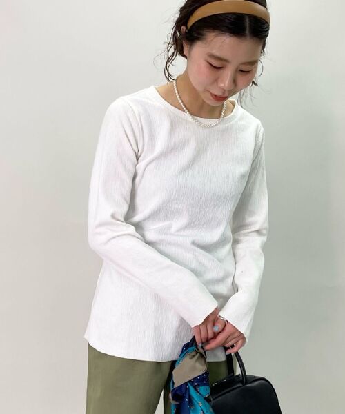 fredy repit(フレディレピ)の「後ろねじりプルオーバーカットソー(Tシャツ/カットソー・レディース・ベージュ/オフホワイト/アイボリー・38)」の2枚目の写真