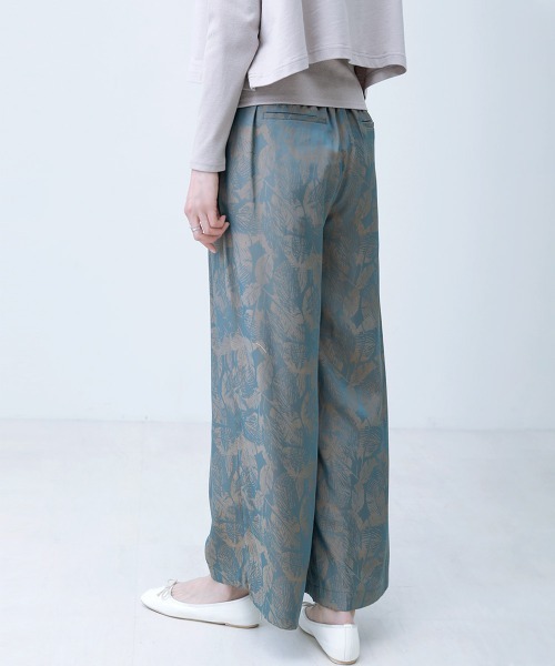 Bou Jeloud(ブージュルード)の「リーフジャガードパンツ(その他パンツ・レディース・ベージュ/ネイビー/グリーン/ブルー・38/TALL/TL)」の17枚目の写真