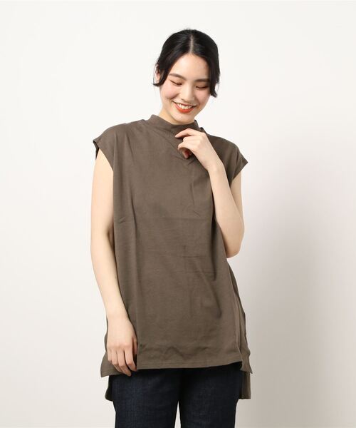 KOBE LETTUCE（コウベレタス）の「選べる2type USAコットンビッグシルエットTシャツ（Tシャツ/カットソー・レディース・ブラック系その他2/イエロー/ブラック系その他/オフホワイト/ブラック系その他3/モカ/イエロー系その他/ブラック/ブラウン系その他/ホワイト系その他・2/1）」の9枚目の写真