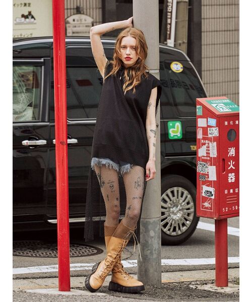 jouetie（ジュエティ）の「メッシュレイヤードノースリフーディ（パーカー・レディース・ブラック/ピンク/ベージュ・MEDIUM）」の19枚目の写真