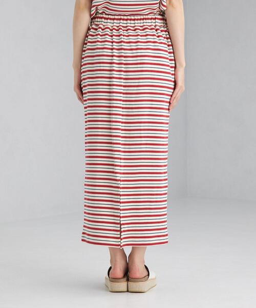 green label relaxing(グリーンレーベルリラクシング)の「SC フライス バックスリット タイト スカート / ボーダー(スカート・レディース・ブラック/ダークグレー/レッド・FREE)」の6枚目の写真