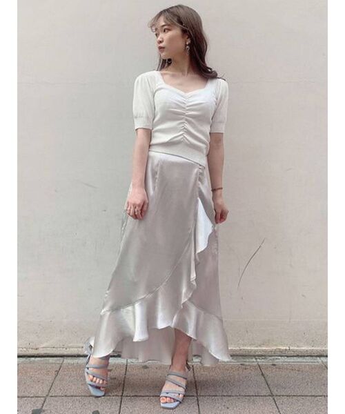 dazzlin(ダズリン)の「ハートマークギャザーニットトップス(ニット/セーター・レディース・ベージュ/ブラウン/オフホワイト/ブルー・FREE)」の12枚目の写真