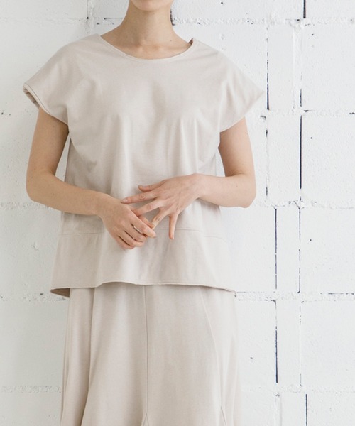 Emma Taylor（エマテイラー）の「カットソーイージーセットアップ（ワンピース・レディース・ベージュ/チャコールグレー/ピンク系その他・FREE）」の8枚目の写真