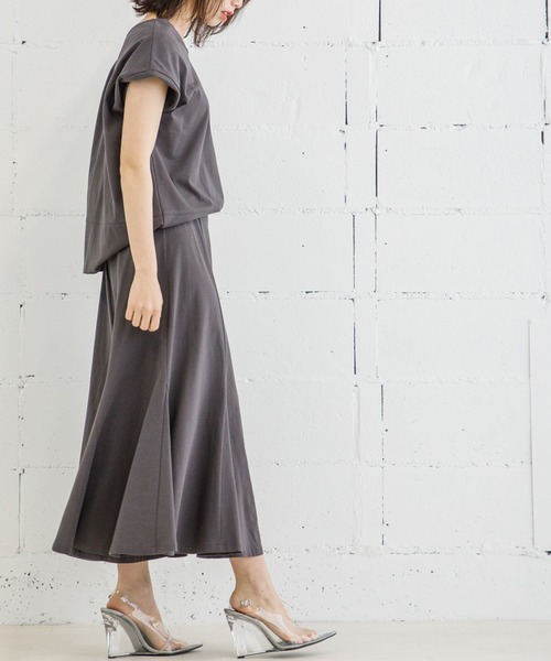 Emma Taylor（エマテイラー）の「カットソーイージーセットアップ（ワンピース・レディース・ベージュ/チャコールグレー/ピンク系その他・FREE）」の18枚目の写真