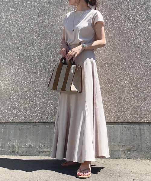 Emma Taylor（エマテイラー）の「カットソーイージーセットアップ（ワンピース・レディース・ベージュ/チャコールグレー/ピンク系その他・FREE）」の5枚目の写真