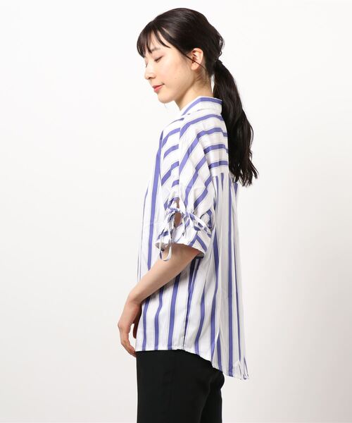 Cheri（シェリ）の「シフォンストライプVネックブラウス（シャツ/ブラウス・レディース・ブラック/ブルー/ピンク・FREE）」の4枚目の写真