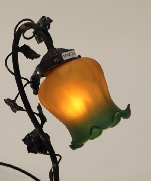 axes femme（アクシーズファム）の「レトロローズアームランプ1灯