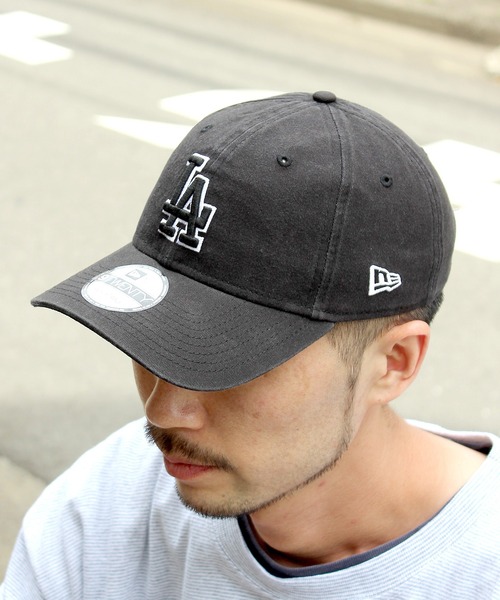 NEW ERA（ニューエラ）の「【NEW ERA】ニューエラ キャップ ストラップバック ウォッシュドコットン  MLB 9TWENTY（キャップ・メンズ・ホワイト/ブラック/ベージュ/ネイビー/グレー/ブルー/ブラック系その他/グリーン系その他3/ネイビー系1/ネイビー系2/ネイビー系7/グリーン系その他2/ブラック系その他2/ホワイト系その他/グリーン/ブラック系その他4/ホワイト系その他4/レッド/ブラック系その他5/ネイビー系3/グレー系その他7/ブラウン/グレー系その他/グリーン系その他/ベージュ系その他2/レッド系その他/グレー系その他4/ネイビー系5/ネイビー系6/ホワイト系その他2/ホワイト系その他5/ネイビー系4/ベージュ系その他3/ベージュ系その他/ブルー系その他2/レッド系その他2/ブルー系その他/ブルー系その他3・FREE）」の8枚目の写真