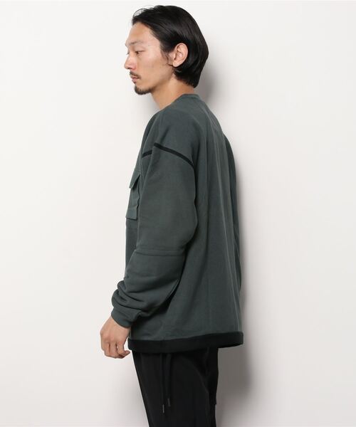 G-STAR（ジースター）の「TAPE MESH SWEATER/スウェット/ビッグシルエット（スウェット・メンズ・グレー系その他・SMALL/MEDIUM/LARGE/X-LARGE/X-SMALL）」の2枚目の写真