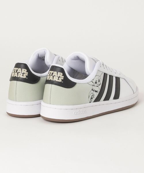 adidas（アディダス）の「グランドコート [Grand Court] アディダス（スニーカー・メンズ・ホワイト系その他/ホワイト×ブラック/チャコールグレー・27.0cm/25.5cm/28.5cm/29.0cm/24.5cm/26.5cm/27.5cm/26.0cm/28.0cm/25.0cm/23.5cm/24.0cm/22.5cm/23.0cm）」の16枚目の写真