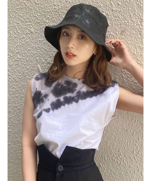 EMODA（エモダ）の「ギャザーワイドバケットハット（ハット・レディース・ホワイト/ブラック・FREE）」の11枚目の写真